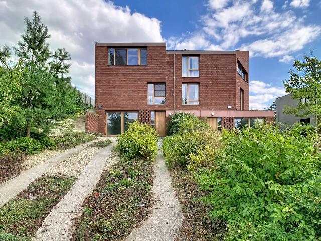 Nieuwbouwwoning met 3 slaapkamers en grote tuin in Leefdaal