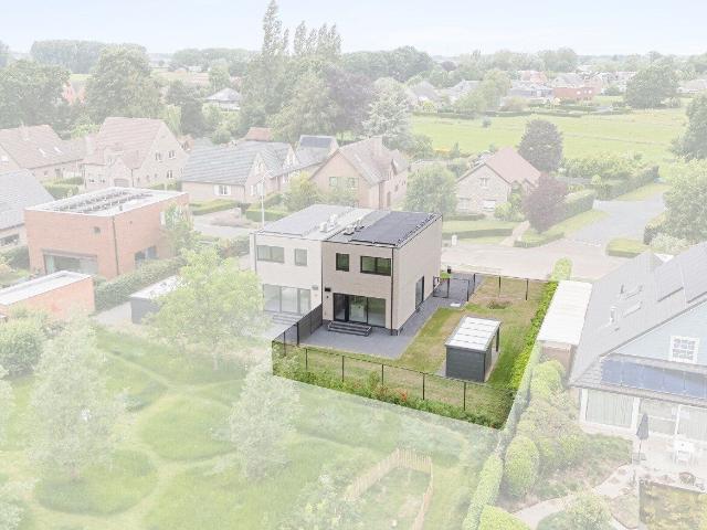 Nieuwbouwwoning met 4 slaapkamers te huur in Wichelen