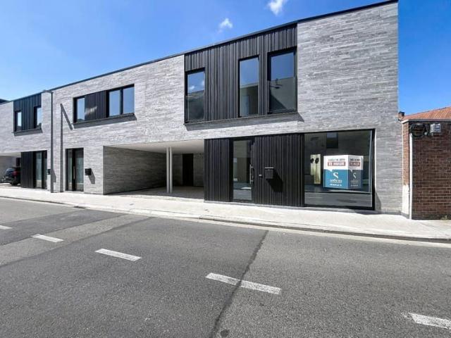 Nieuwbouwwonining met 4 slaapkamers in hartje Aalter op top