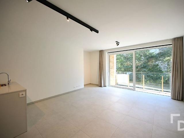 Nieuwbouw appartement met staanplaats in hartje Ieper