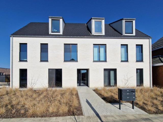 Nieuwbouw gelijkvloers appartement, 2 slpk, terras + tuin, g