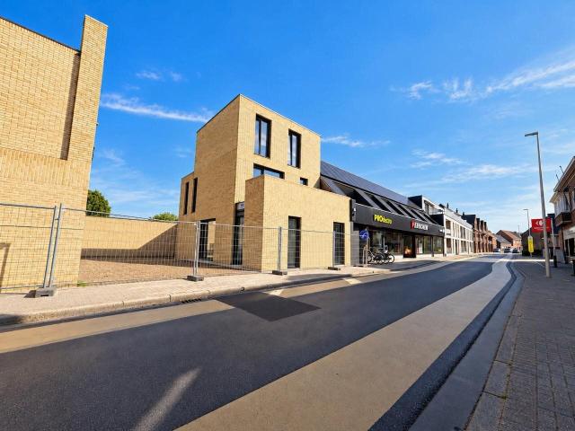 Nieuwbouw met tuin & dakterras IN HET CENTRUM !