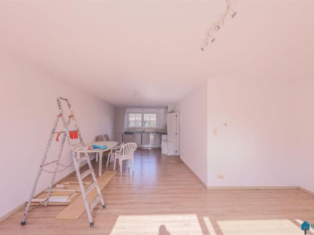 Nieuwbouw woning met tuin en staanplaats