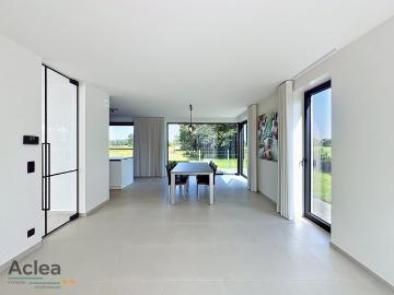 Nieuwbouw villa te huur