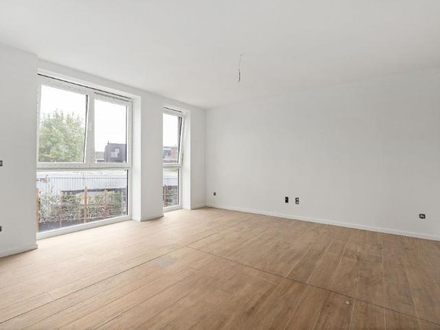 Nieuwbouwappartement met 2 slaapkamers terras en staanplaats