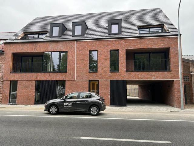 Nieuwbouwappartement met 2 slaapkamers en 2 terrassen te Ie