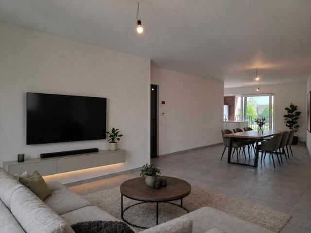 Nieuwbouwappartement met 2 slaapkamers nabij centrum Aalst
