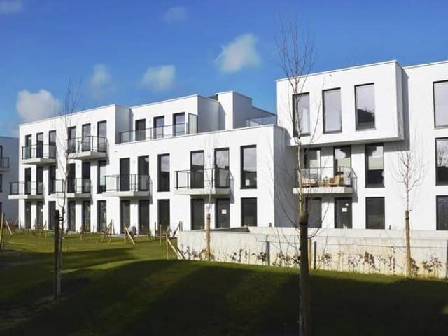 NIEUWBOUWAPPARTEMENT MET AUTOSTANDPLAATS EN TERRAS