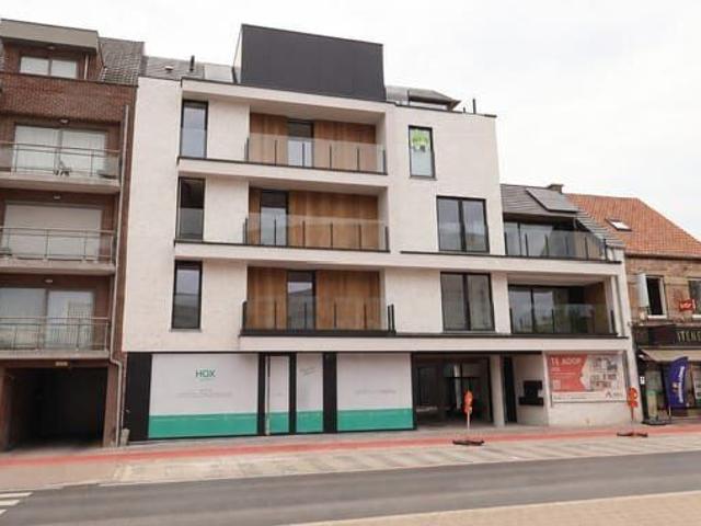 Nieuwbouwappartement met ruim zonneterras in hartje Roese.