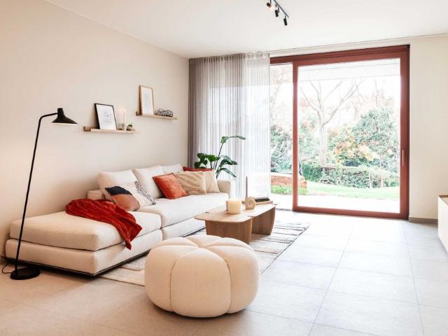 Nieuwbouwappartement met tuintje huren in centrum Roeselare