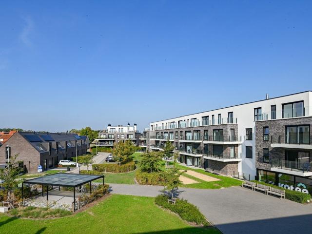 Nieuwbouwappartement met twee slaapkamers in hartje Emelgem