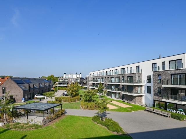 Nieuwbouwappartement met twee slaapkamers in hartje Emelgem