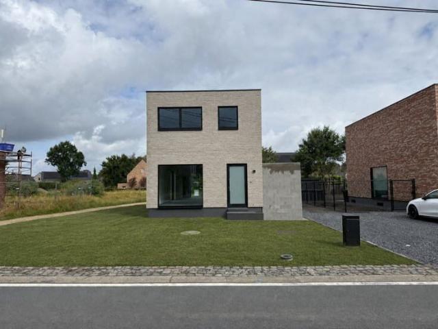 Nieuwe passieve woning met 3 4 slaapkamers in Tremelo