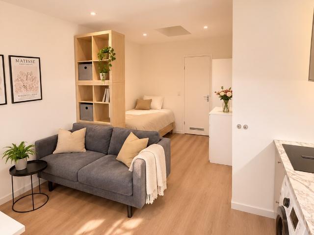 Nieuwe, volledig zelfstandige studio van 25 m²