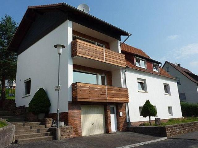 Niederaula, 4 ZKB, DG,110m² + Balkon+Garten