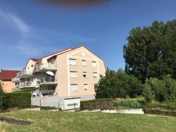 NIEDERBRONN LES BAINS F4 RDC avec cave et garage