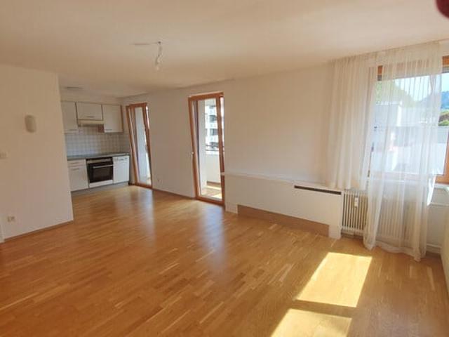 Niedliche 2 Zimmerwohnung in schöner Hanglage