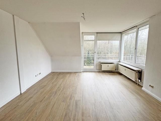 Niedliche 2 Zimmer Dachgeschoss Wohnung mit Balkon auf dem Priwall