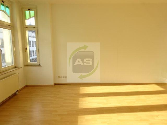 Niedliche Singlewohnung mit Einbauküche & Lift