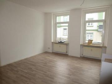 Niedliches 1 Zimmer Apartment mit EBK u. Balkon