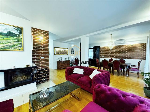 Stylowy 92 m2 apartament z kominkiem i tarasem
