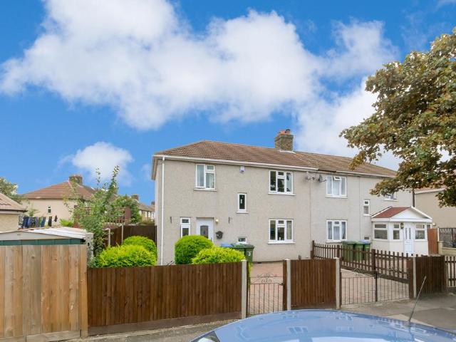 Nigeria Road, London, SE7 7BP, United Kingdom | 3 bed duplex for rent #117423134 | Rentberry