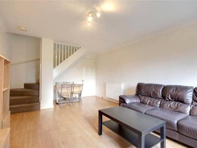 Nightingale Shott, Egham, Surrey TW20, 2 bed end terrace house to rent, £1,750 pcm | PrimeLocation