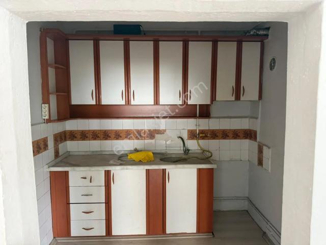 Niksar Prestij Grup Emlaktan Şehir Merkezinde 2+1 Kiralık Daire