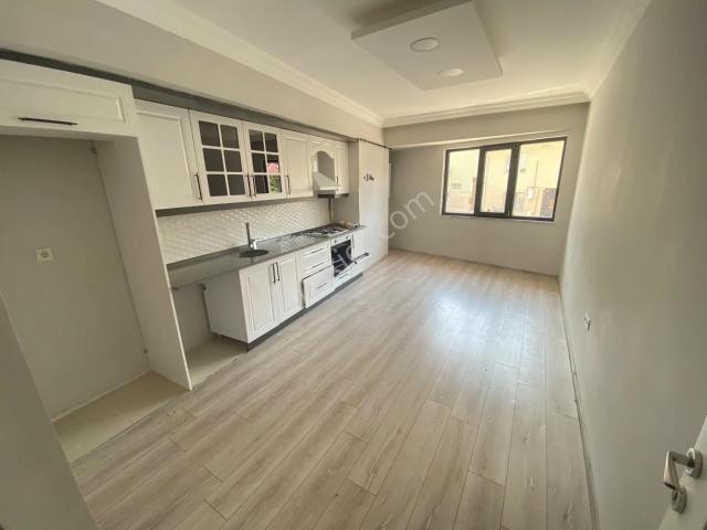 Niksar Prestij Grup Emlaktan Eski Hastane Bölgesinde Kiralık 3+1 Daire
