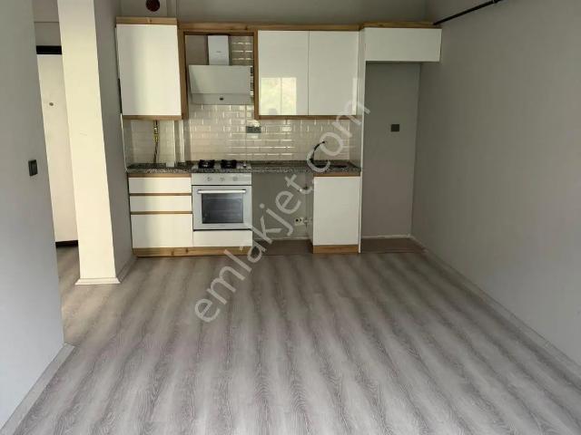 Niksar Prestij Grup Emlaktan Hastane Bölgesinde Kiralık 1+1 Daire