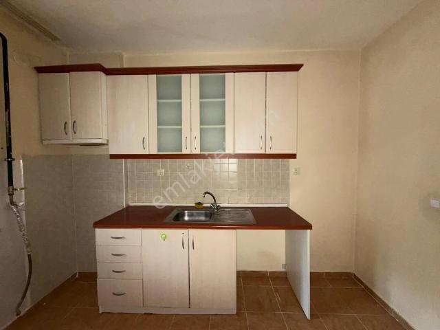 Niksar Prestij Grup Emlaktan 2.etap Toki Konutlarında Uygun Fiyata Kiralık 3+1 Daire