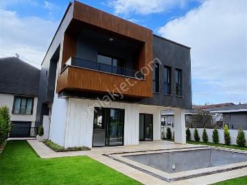 Nilüfer, Bursa ili, Marmara Bölgesi - Uüzme havuzu