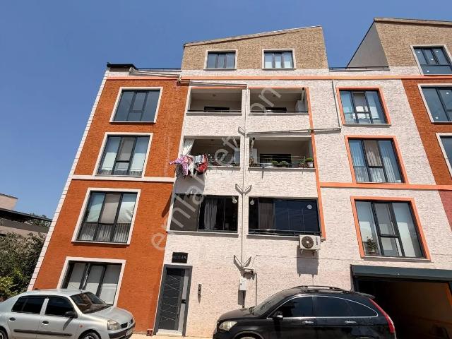 Nilüfer Akçalar'da Göl Manzaralı Kiralık 3,5+1 Dubleks Daire