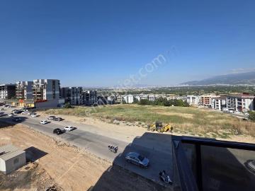 Nilüfer Kapaya Cadde Üstü Manzaralı Kiralık 3+1 Sıfır Daire
