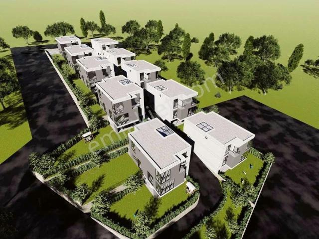 Nilüfer Kayapa 5+2 Bahçeli Havuzlu Orman Manzaralı Müsta Villa