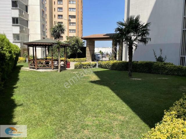 Nilüfer'de Satılık 3+1 Daire: Site İçi, Havuzlu, 130m²