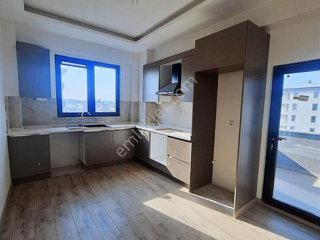 Nilüfer'in Yolçatı Da Yüksek Kredi İmkan 2+1 Daire