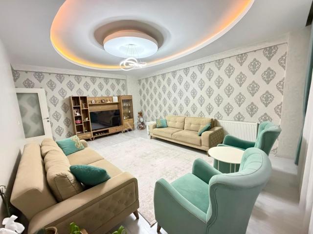 Nil Park Evlerinde 3+1 Ara Katta Nevroz Civarı Meram 5 Karşısı!