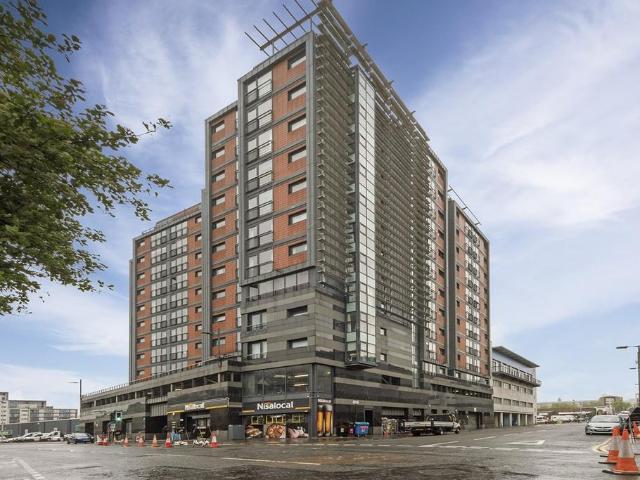 Nisa Local, 70 Lancefield Quay, Glasgow, G3 8JF, United Kingdom | 2 bed apartment for rent #140226005 | Rentberry