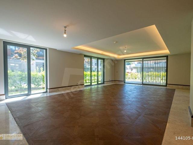 Nivak Florya'da Satılık 4.5+1 Lüks Daire, 325m, Özel Bahçeli