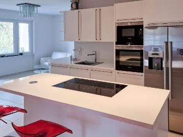 Niveauvolles Wohnen für den gehobenen Anspruch 4 Zimmer Wohnung in NikolasseeSchlachtensee