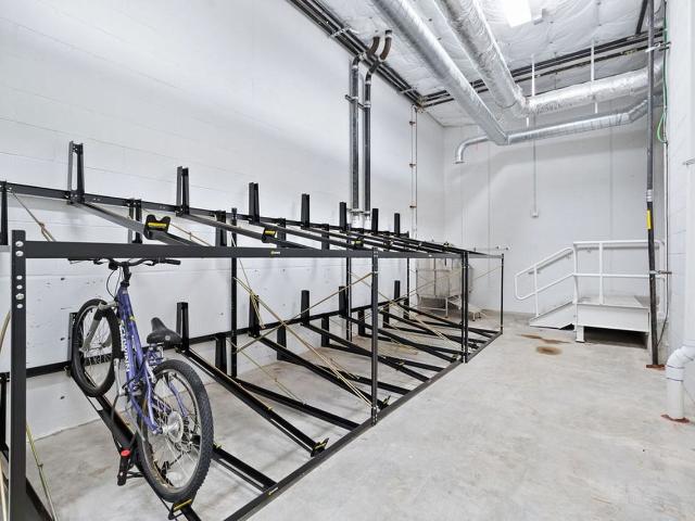 Niwa Apartments | Modern City Living in Queen Anne | Competitive Rates & Move in Specials! 2 Bedroom Apartment for Rent at 513 1st Ave N, Seattle, WA 98109 Lower Queen Anne
