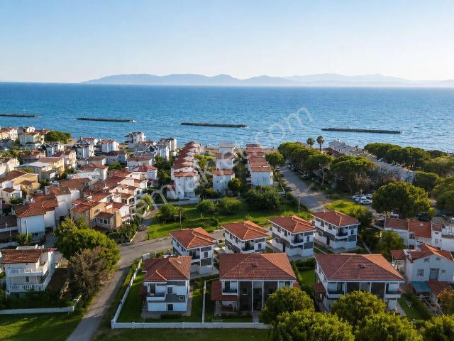 No:10 Gayrimenkul’den Akvaryum Plajı Mevkiinde Denize 50 Metre Tam Müstakil Köşe Villa