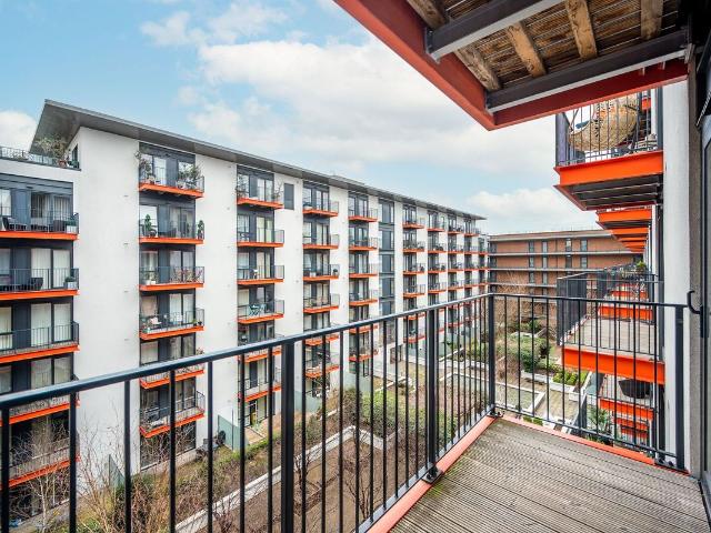 No 1 Street, Woolwich, London SE18, 1 bed flat to rent, £1,850 pcm | PrimeLocation