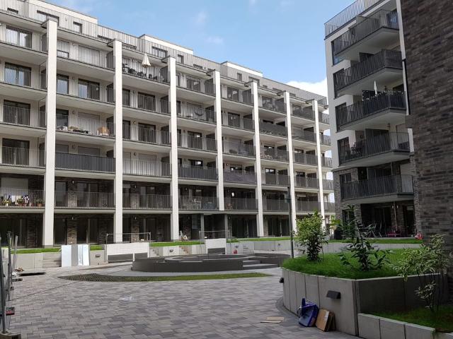 No agent, private listing: friendly apartment near the trade fair ideal for a home office, Frankfurt Amsterdam Apartments for Rent