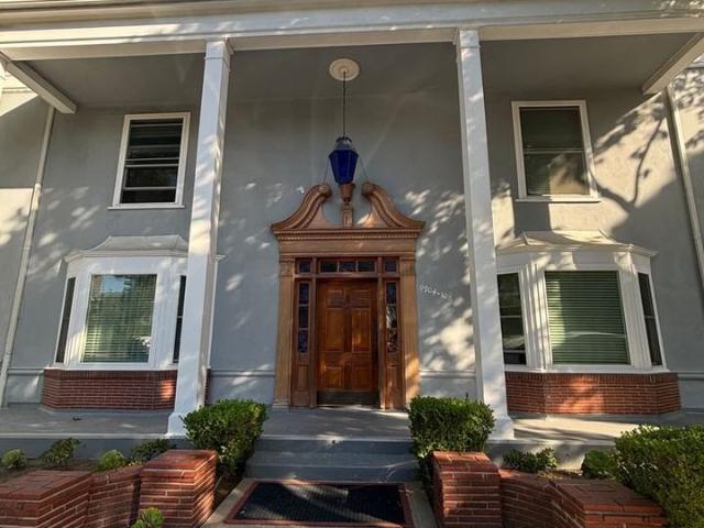 NO A/P: Finerman Durant 2 Bedroom Apartment for Rent at 9904 1/2 Durant Dr, Beverly Hills, CA 90212 Beverly Hills