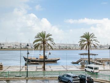 No coração de uma das zonas mais carismáticas e autênticas d. 985m² Alvor