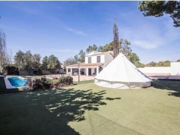 ¡No deje pasar esta oportunidad! Chalet exclusivo en venta en Pueblo Levantino, Santa Pola