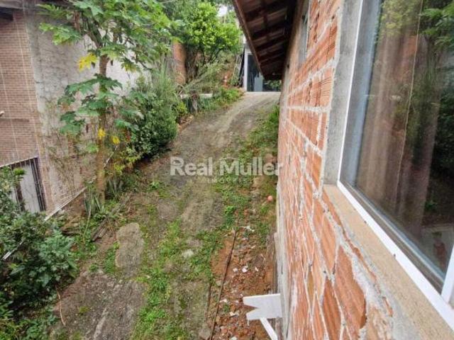 NO MEIO DA NATUREZA TERRENO C/FRAÇÃO DE 520 M2 C/3 CASAS BAIRRO SÃO JOÃO
