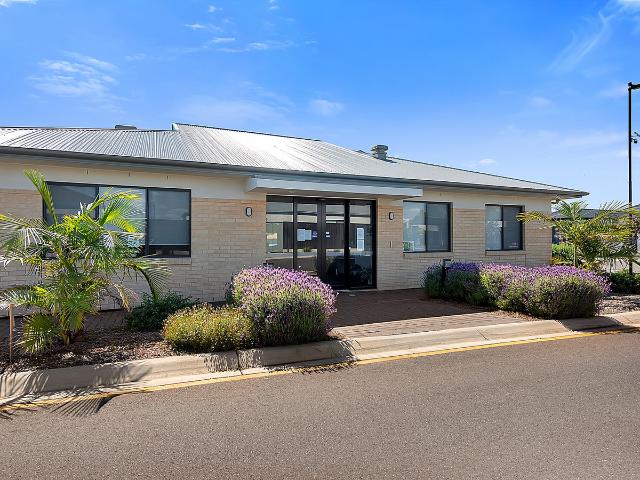 No Stamp Duty — Move In Ready Retirement Living!